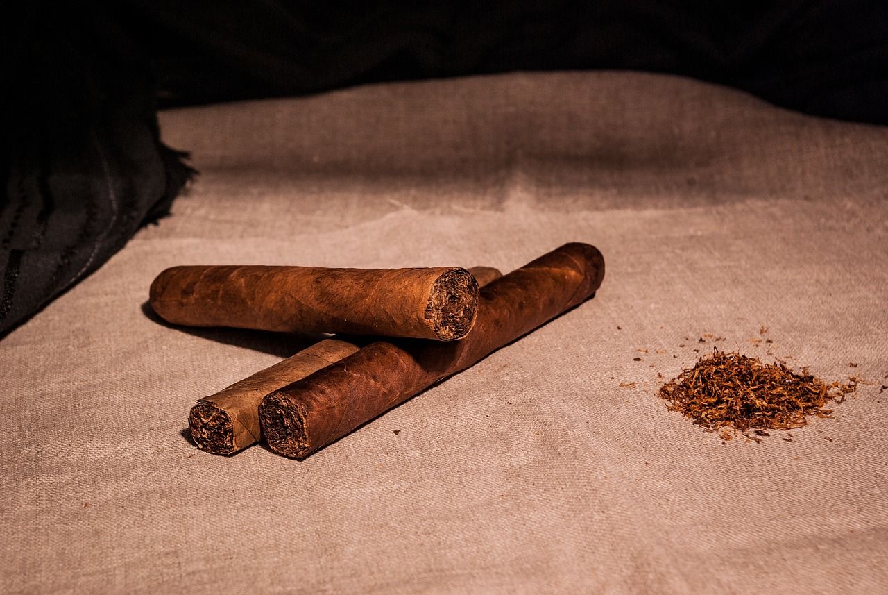 Tajemnice smaku: O czym warto wiedzieć wybierając cygara?