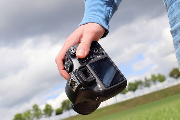 Wybór aparatu do fotografowania: co trzeba wiedzieć?
